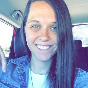 Meet your Posher, Adrienne